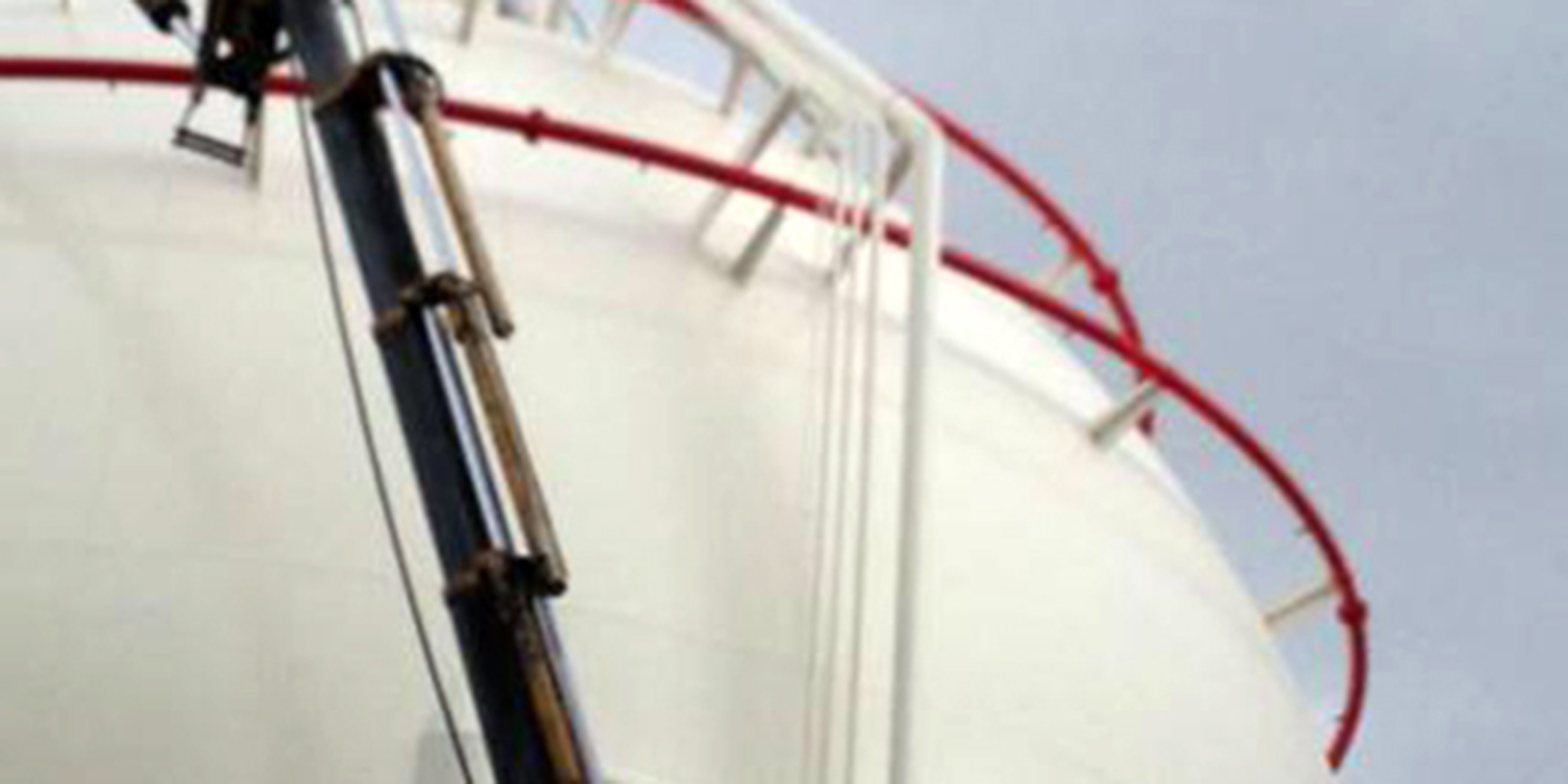 Petrol ofisi küre tankı kumlama boyama ve ayaklar freprofing işleri